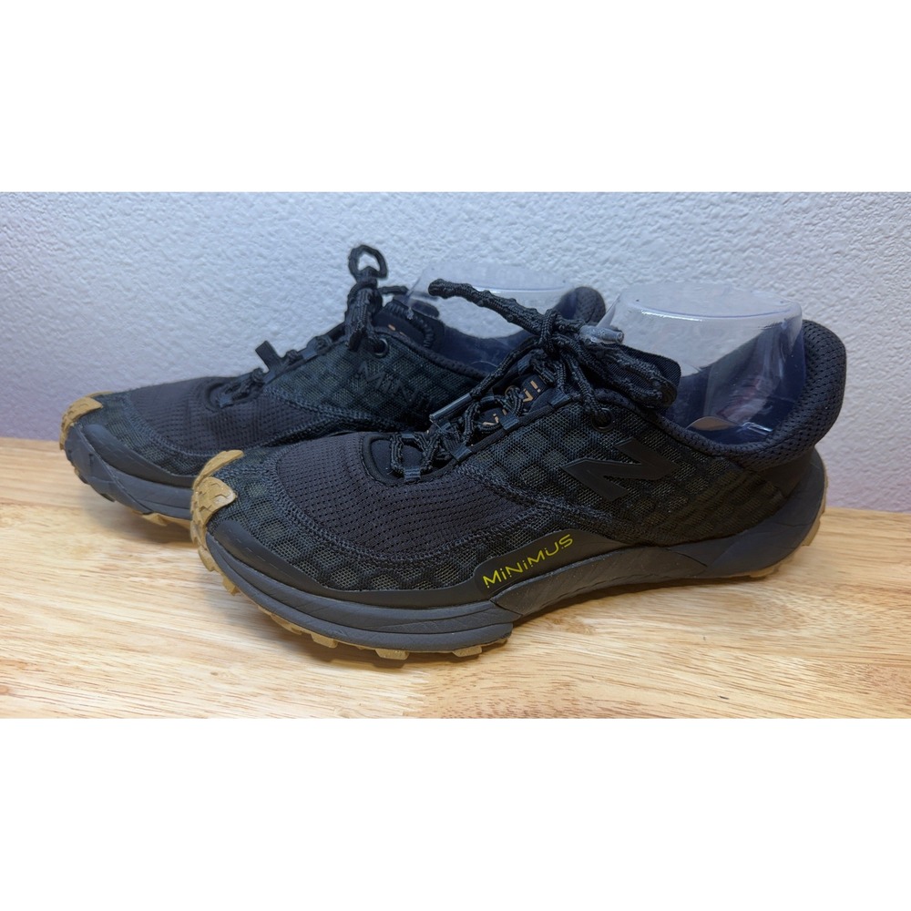 New Balance Minimus Trail 10 Mens Black Gum Running Shoes MTM10LK1 Size 8.5